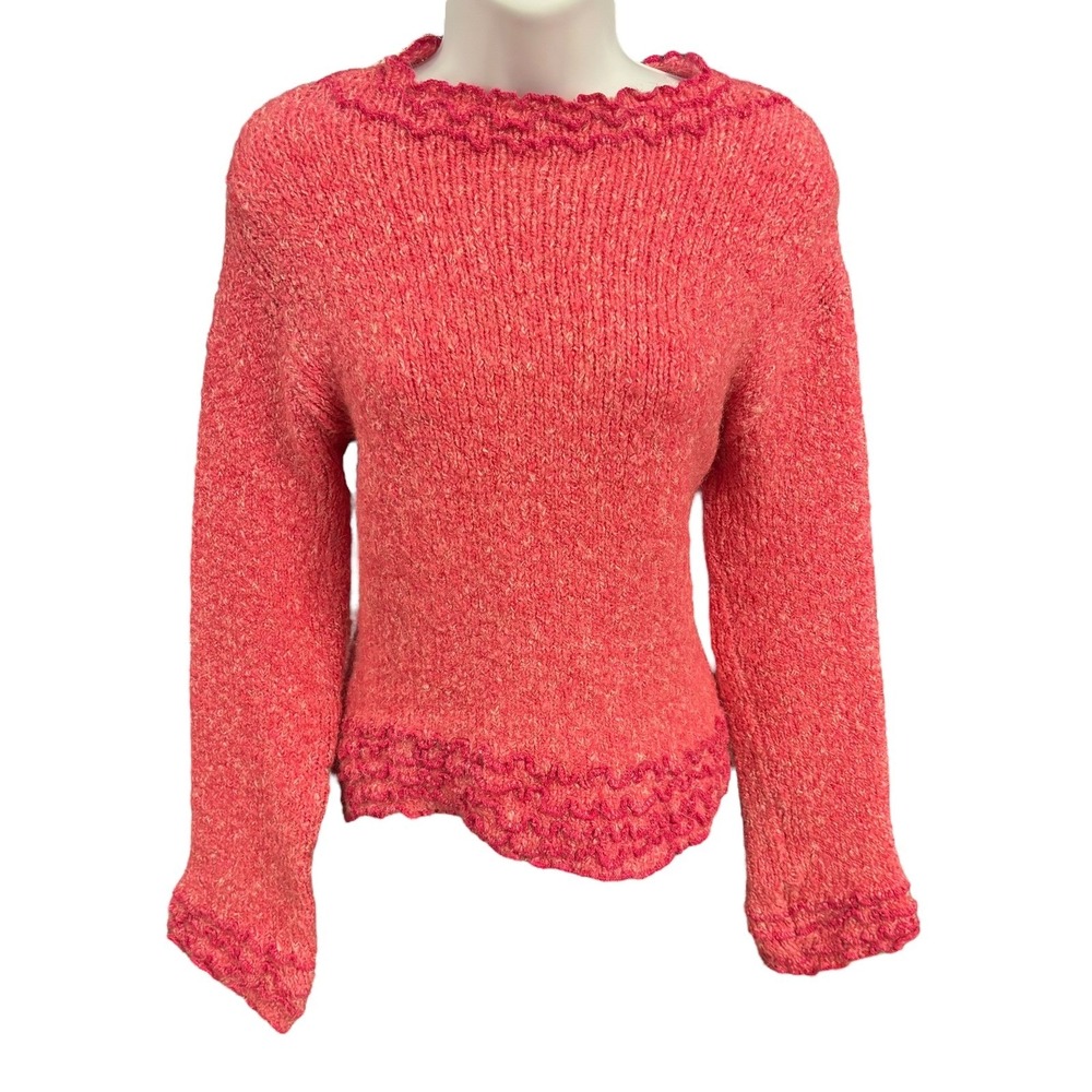 John fee Magic Women's Coral Textured Knit Sweater Boat Neck Ruffled Trim Large